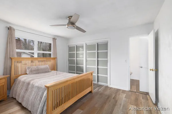 $329,900 | 1532 Andover Street Southwest, Wyoming, MI 49509