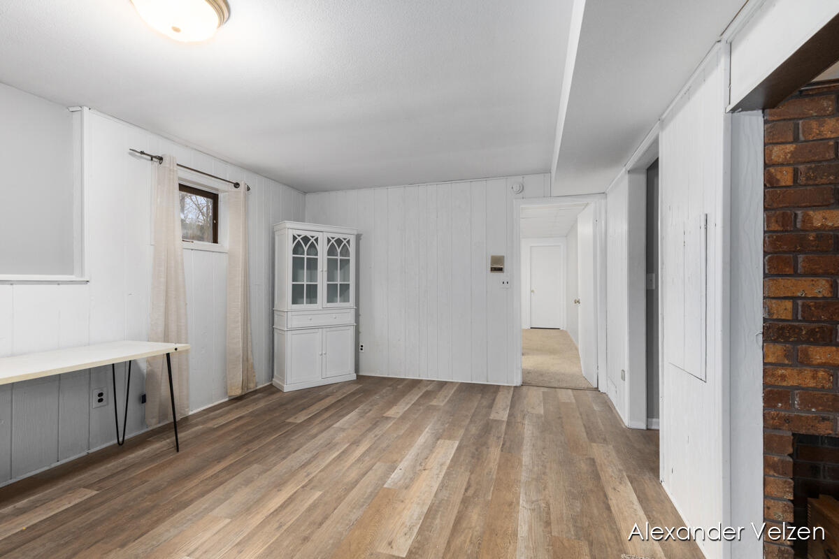 1532 Andover Street Southwest Wyoming, MI 49509 - Photo 22 of 34 IMG_1024