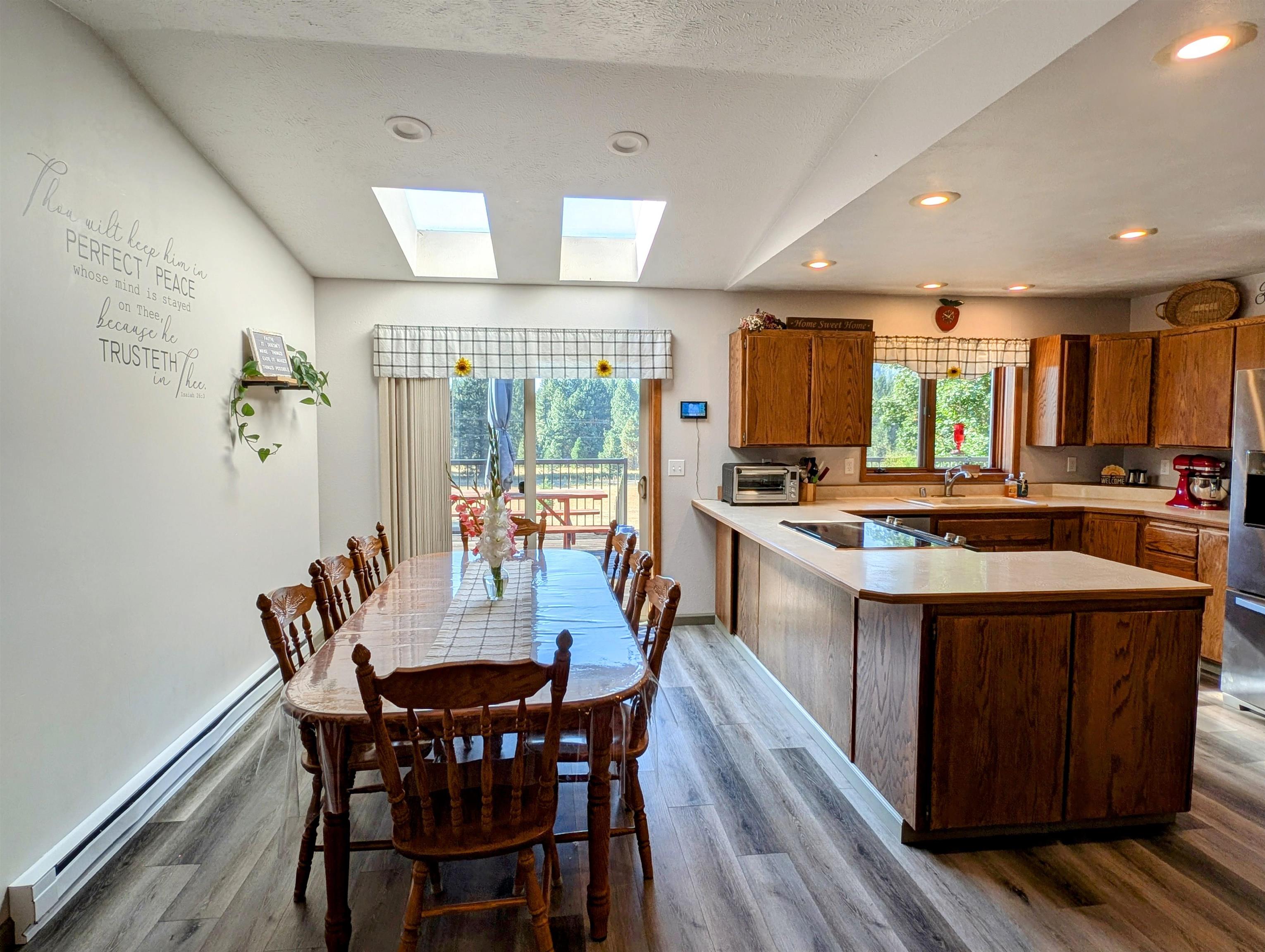 4738 Price Road Clayton, WA 99110 - Photo 11 of 50