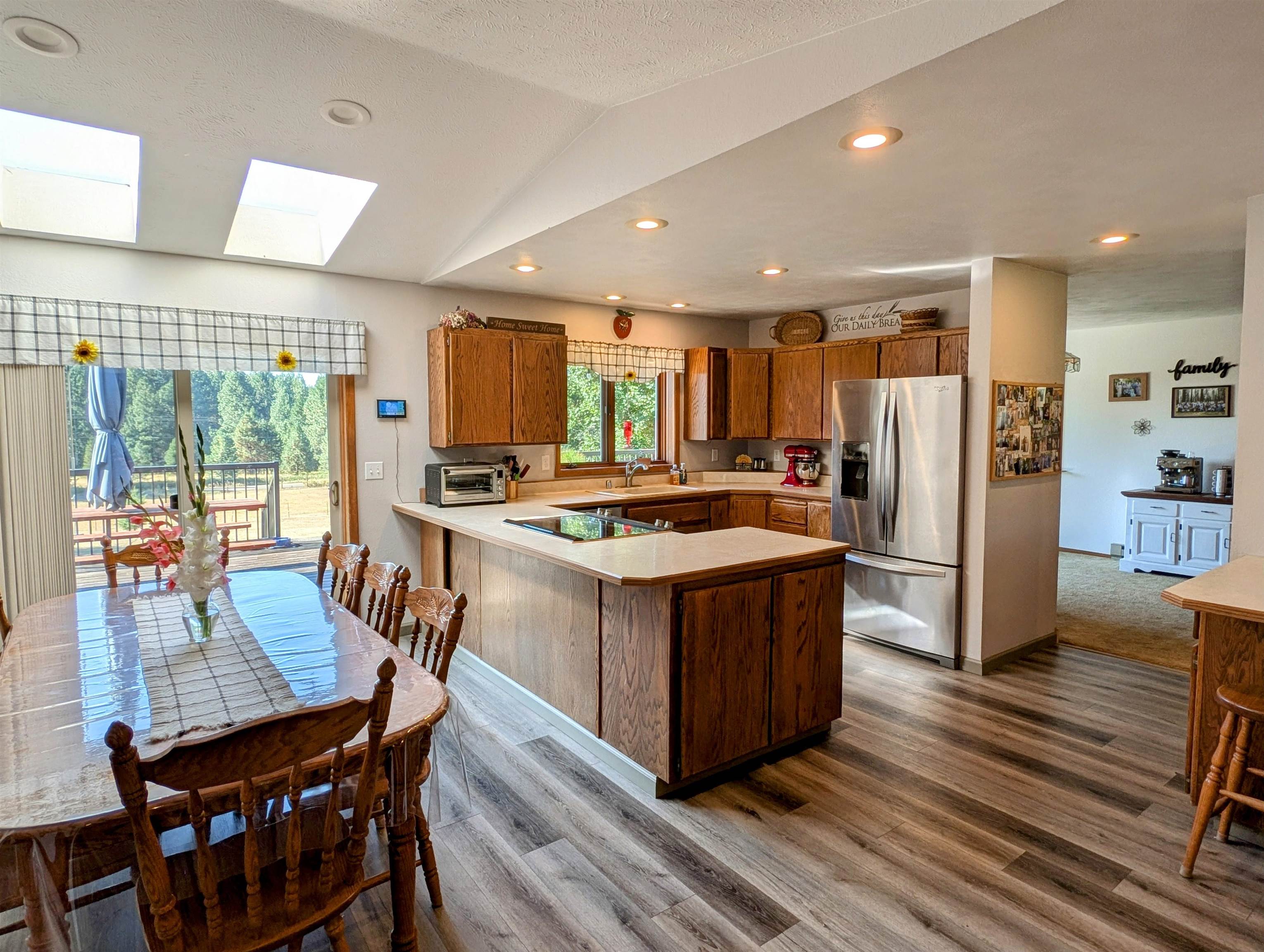 4738 Price Road Clayton, WA 99110 - Photo 12 of 50