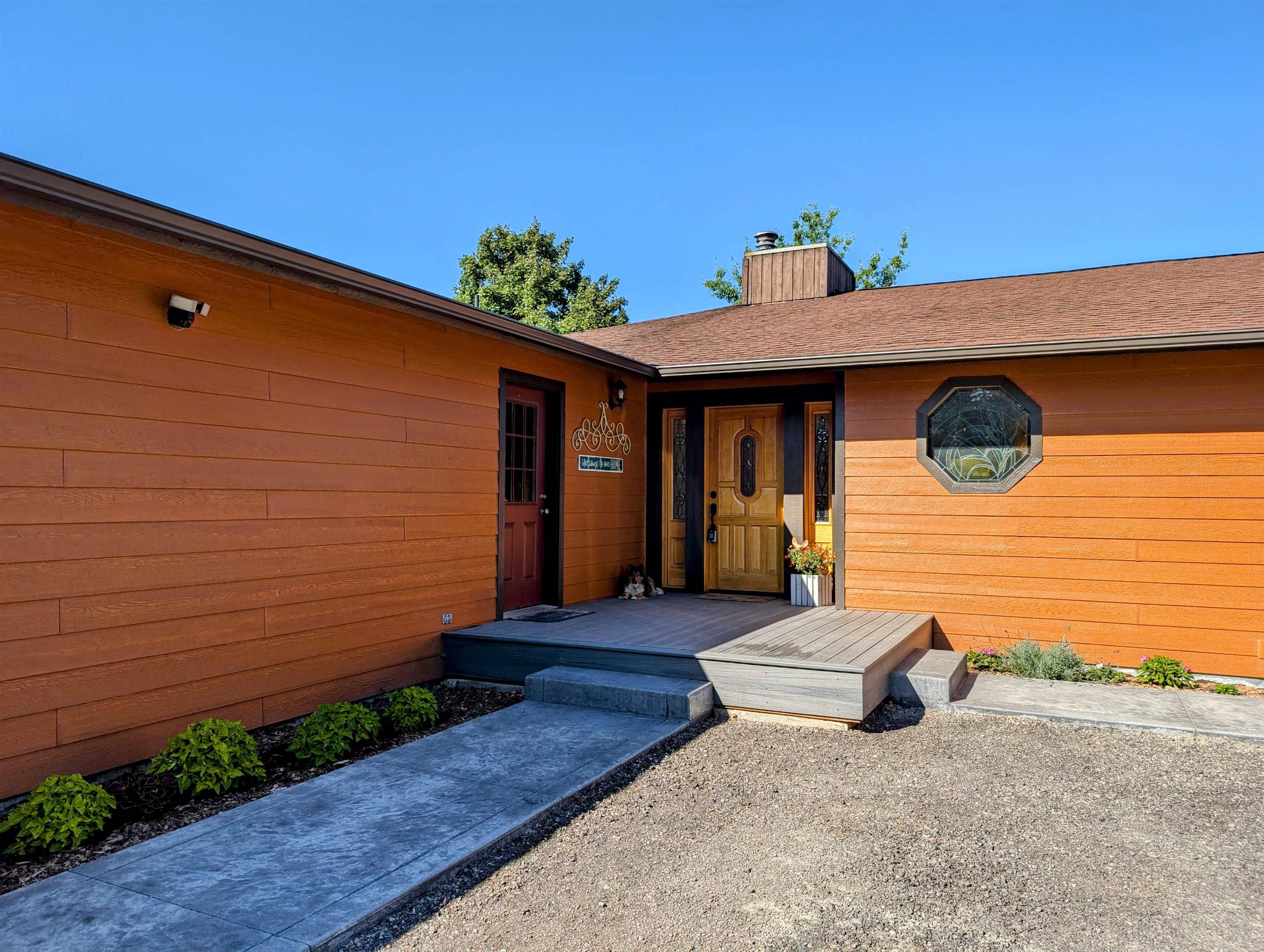 4738 Price Road Clayton, WA 99110 - Photo 3 of 50