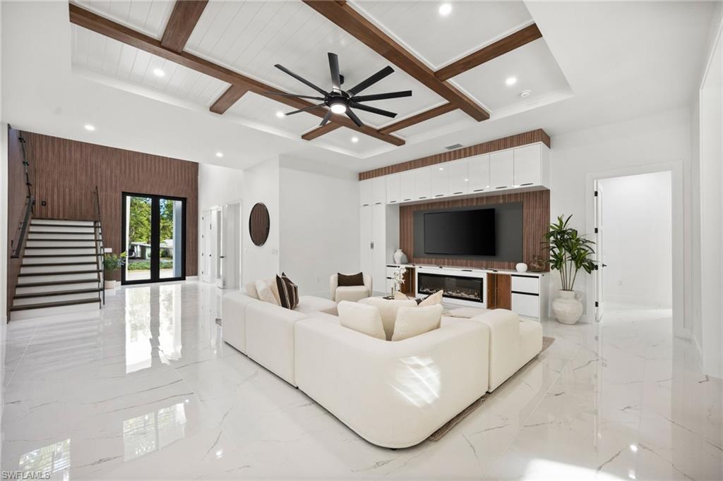 135 7th Street North Naples, FL 34102 - Photo 13 of 50