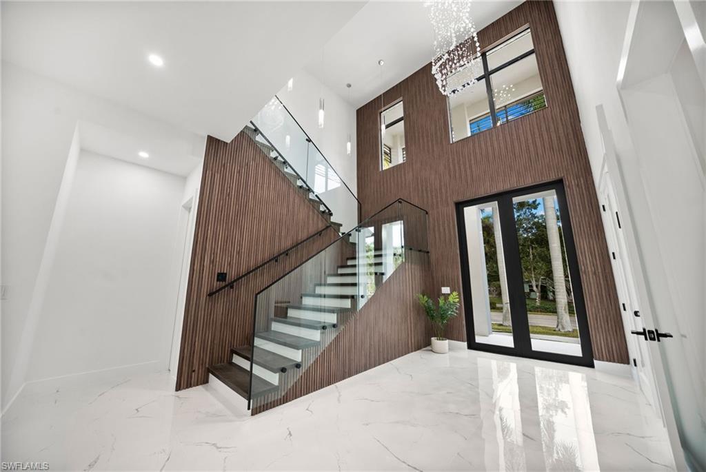 135 7th Street North Naples, FL 34102 - Photo 17 of 50