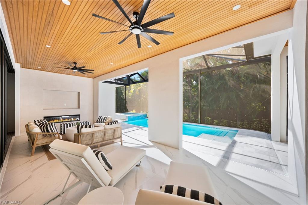 135 7th Street North Naples, FL 34102 - Photo 23 of 50