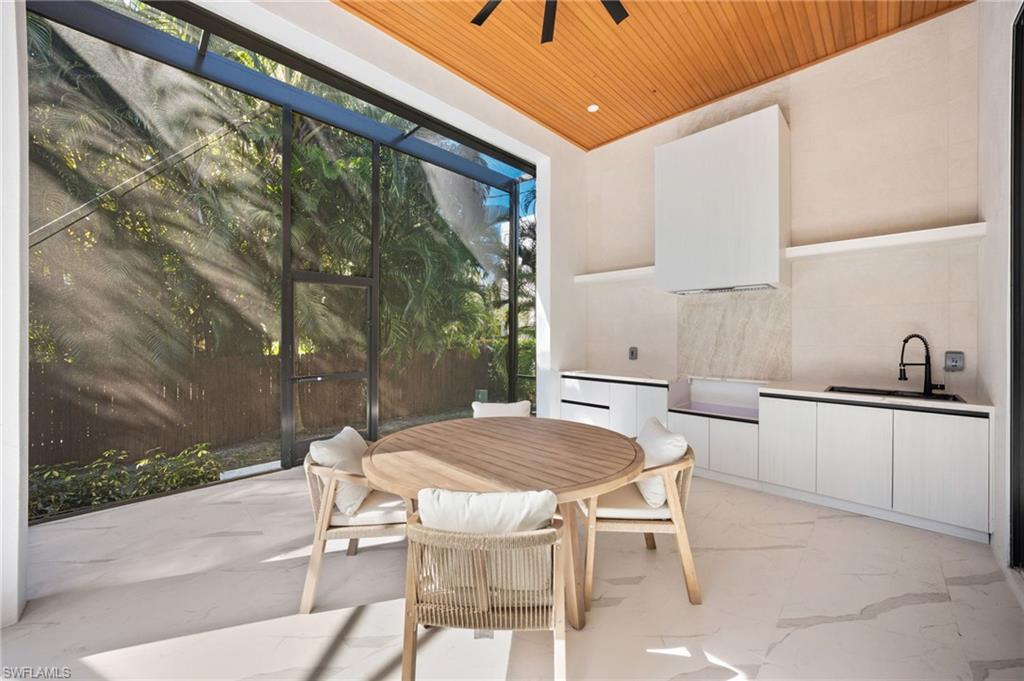 135 7th Street North Naples, FL 34102 - Photo 28 of 50