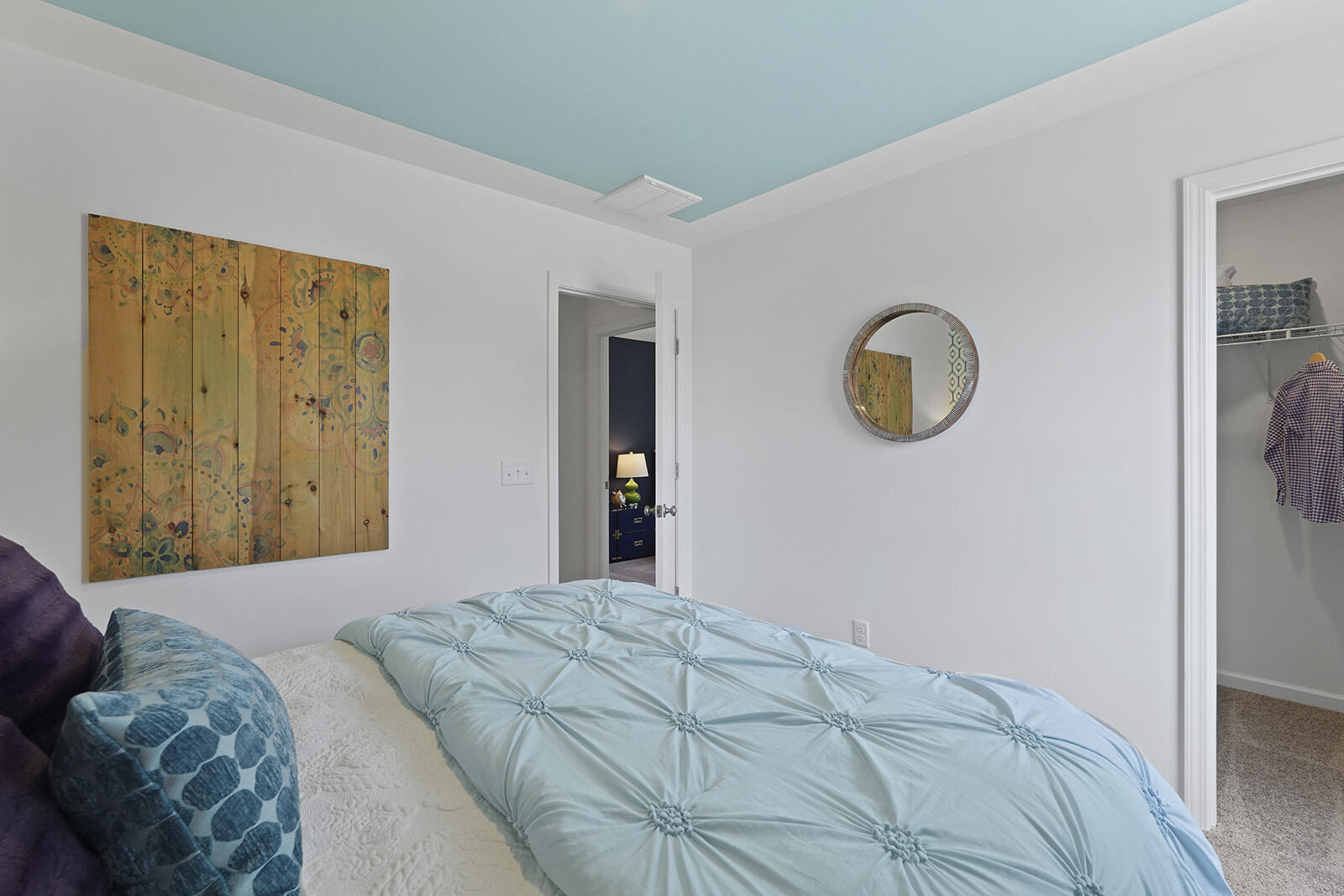 83 Par Three Court Manning, SC 29102 - Photo 14 of 23 Girl Bedroom 3 -