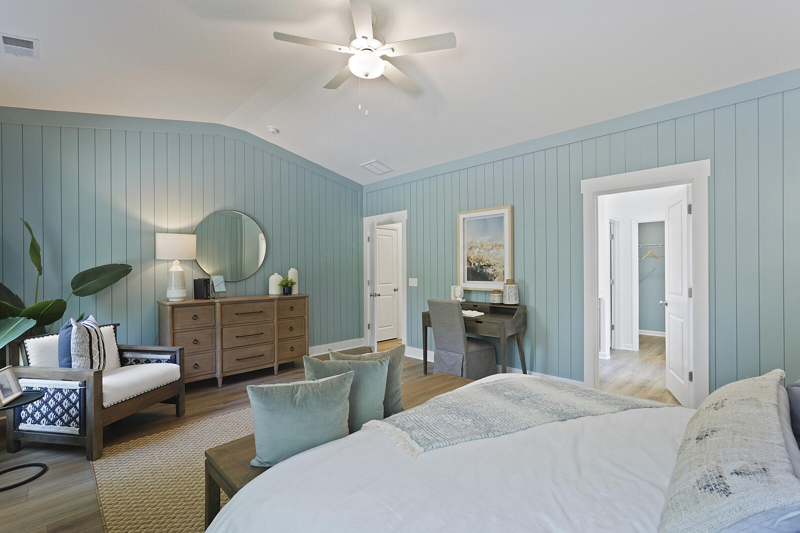 83 Par Three Court Manning, SC 29102 - Photo 21 of 23 Primary Bedroom 2 -