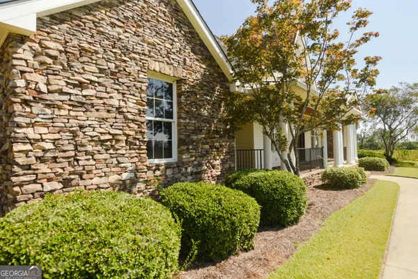 $949,900 | 3600 Thompson Pond Road, Tarrytown, GA 30470