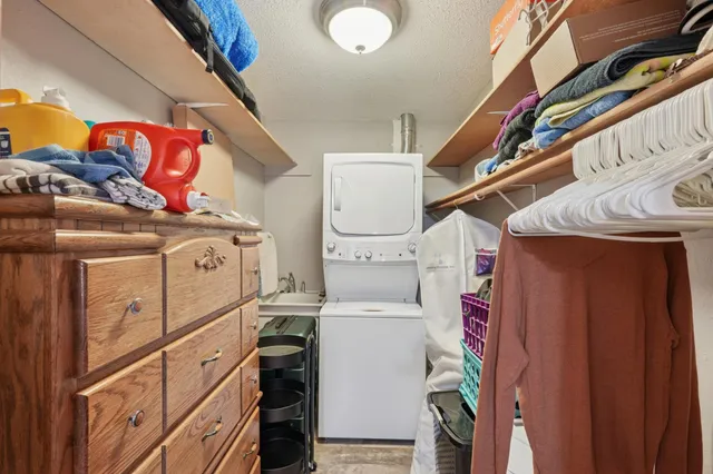 $125,000 | 221 Grand Avenue West, Unit 306, South St. Paul, MN 55075