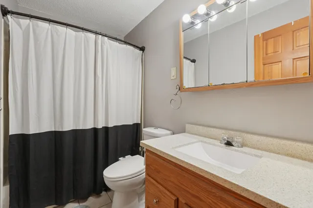 $125,000 | 221 Grand Avenue West, Unit 306, South St. Paul, MN 55075