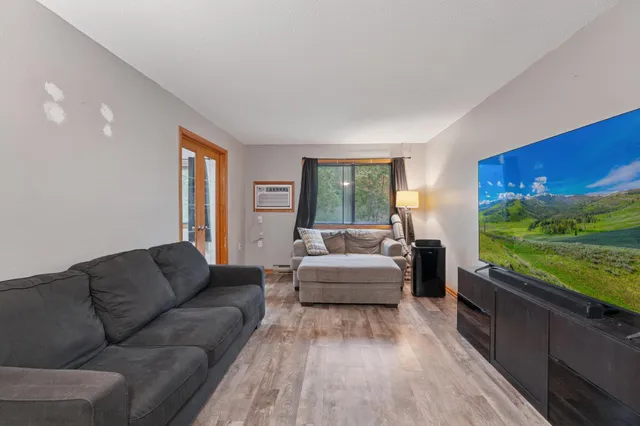 $125,000 | 221 Grand Avenue West, Unit 306, South St. Paul, MN 55075