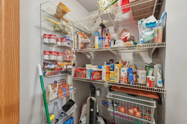 $125,000 | 221 Grand Avenue West, Unit 306, South St. Paul, MN 55075