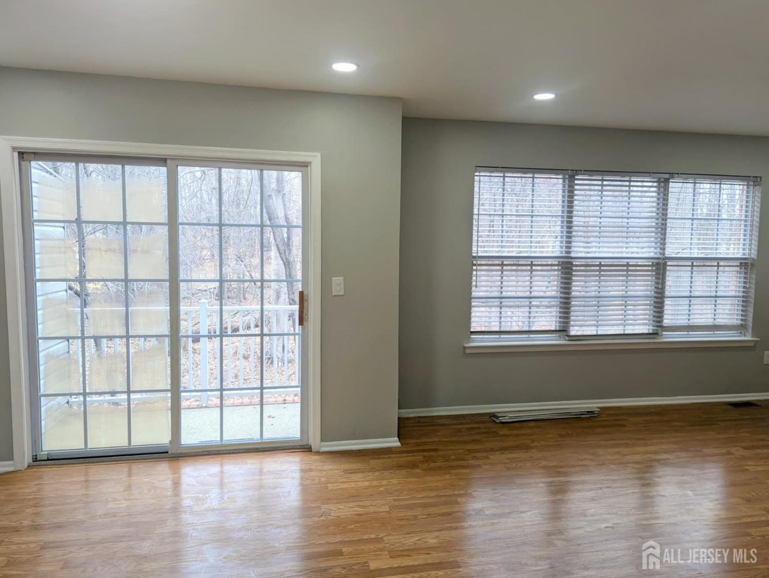 259 Retta Court Piscataway, NJ 08854 - Photo 11 of 20