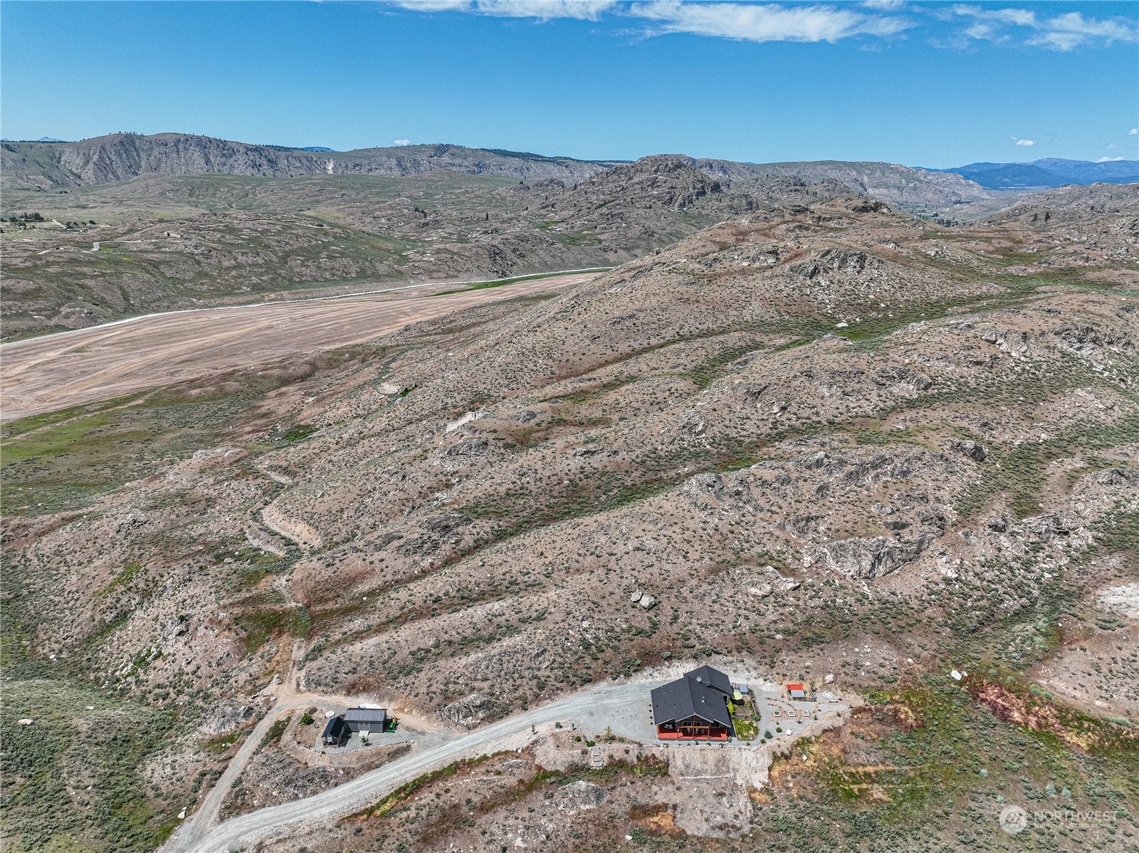 471 A Plata Road Brewster, WA 98812 - Photo 23 of 36 a view of beach and mountain