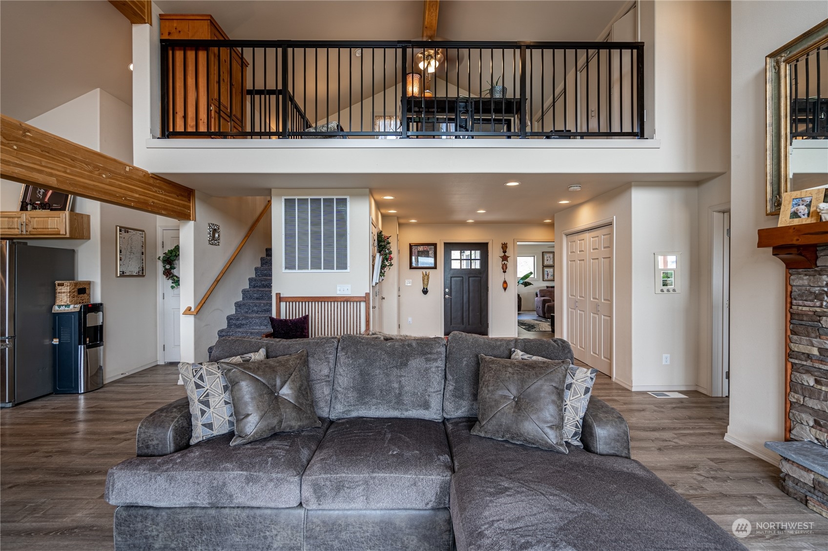 471 A Plata Road Brewster, WA 98812 - Photo 31 of 36 a view of entryway of the house