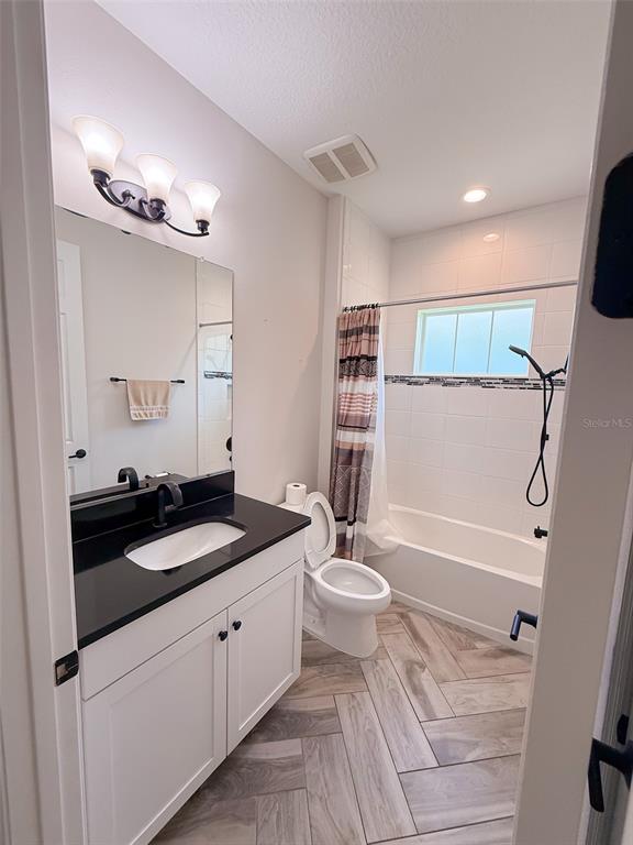 5723 Silver Sun Drive Apollo Beach, FL 33572 - Photo 8 of 39