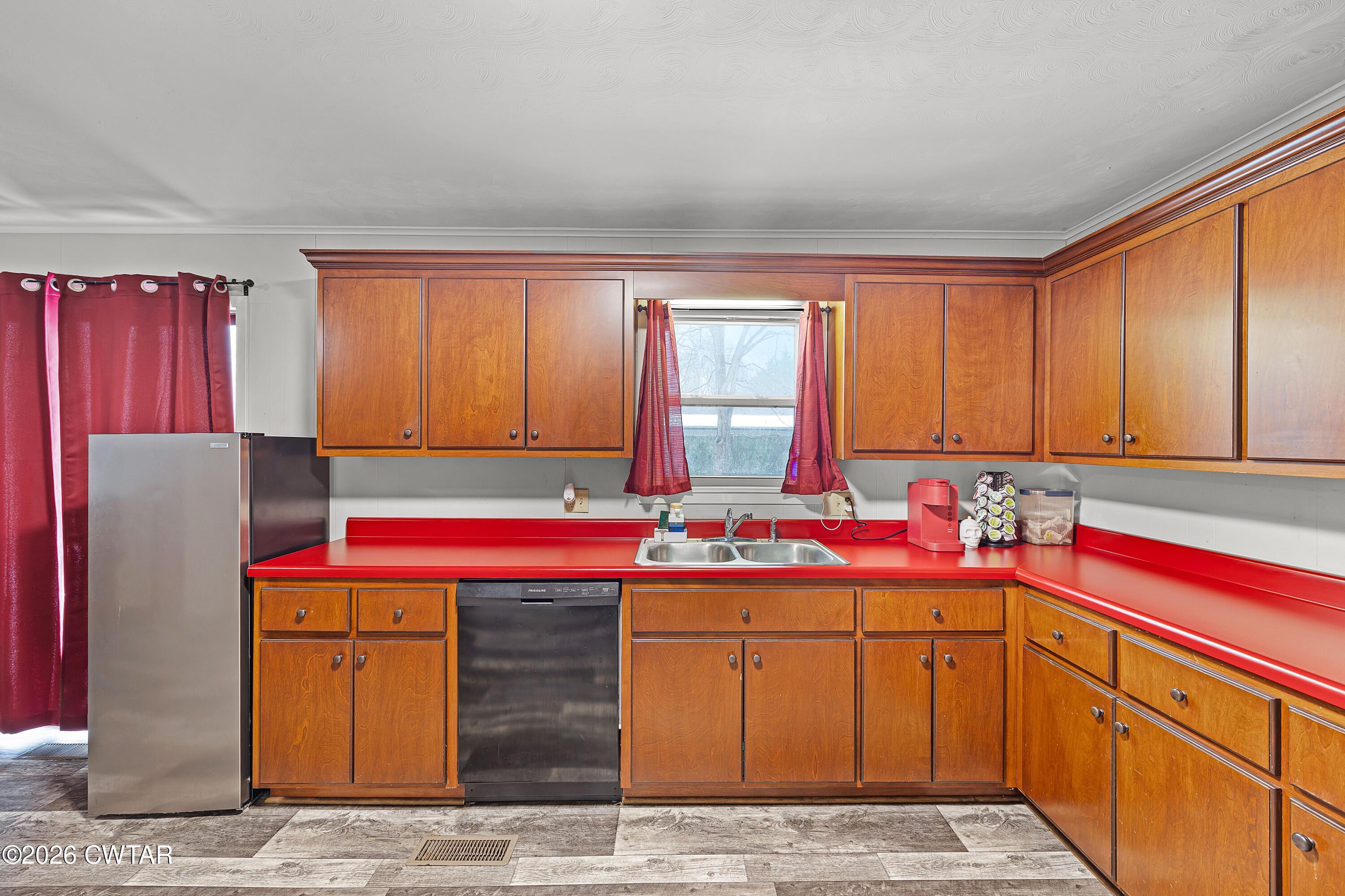 149 Tucker Avenue Ripley, TN 38063 - Photo 8 of 17 Tucker kitchen4