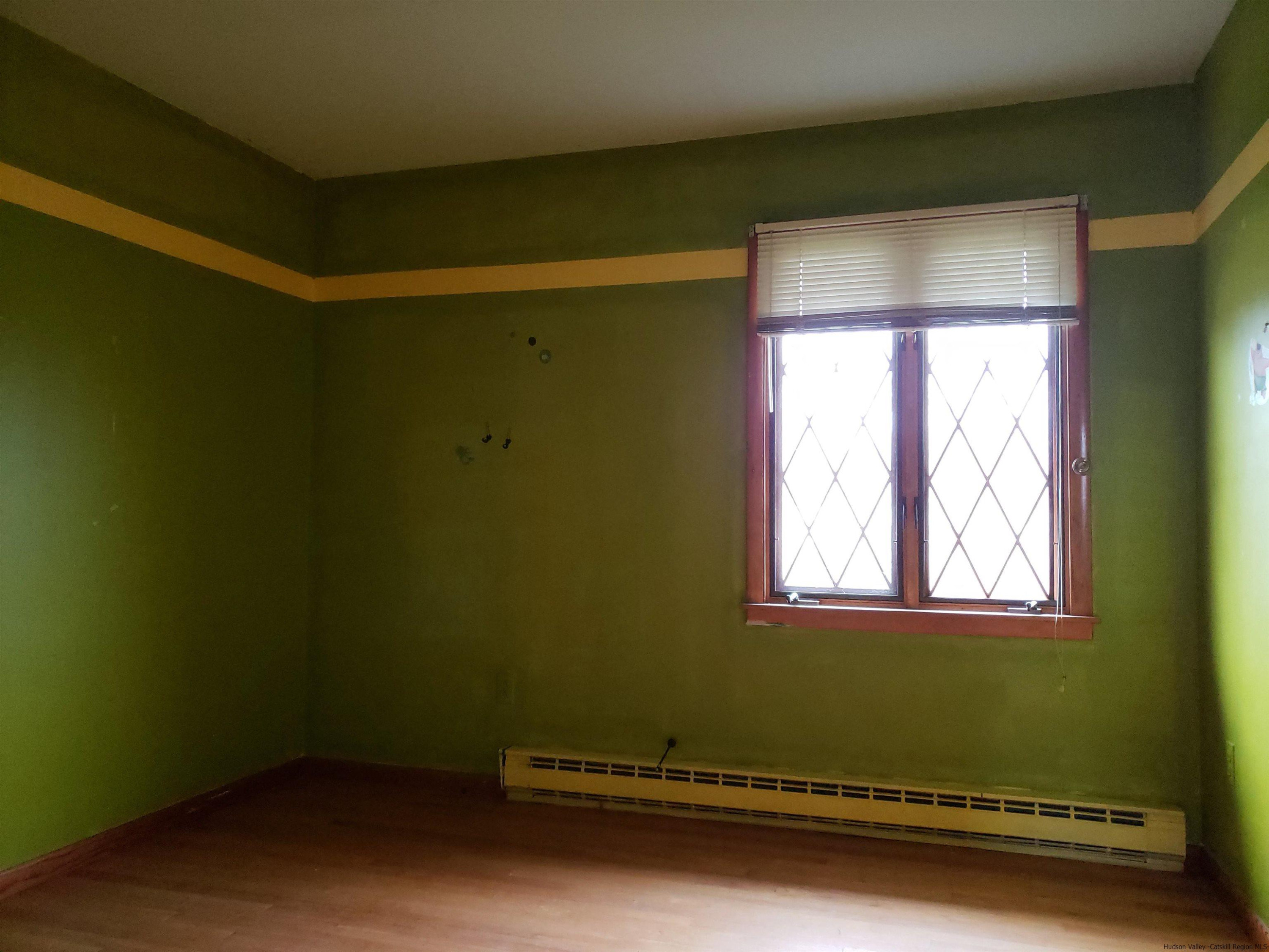 331 Forest Road Wallkill, NY 12589 - Photo 4 of 21 Photo 4