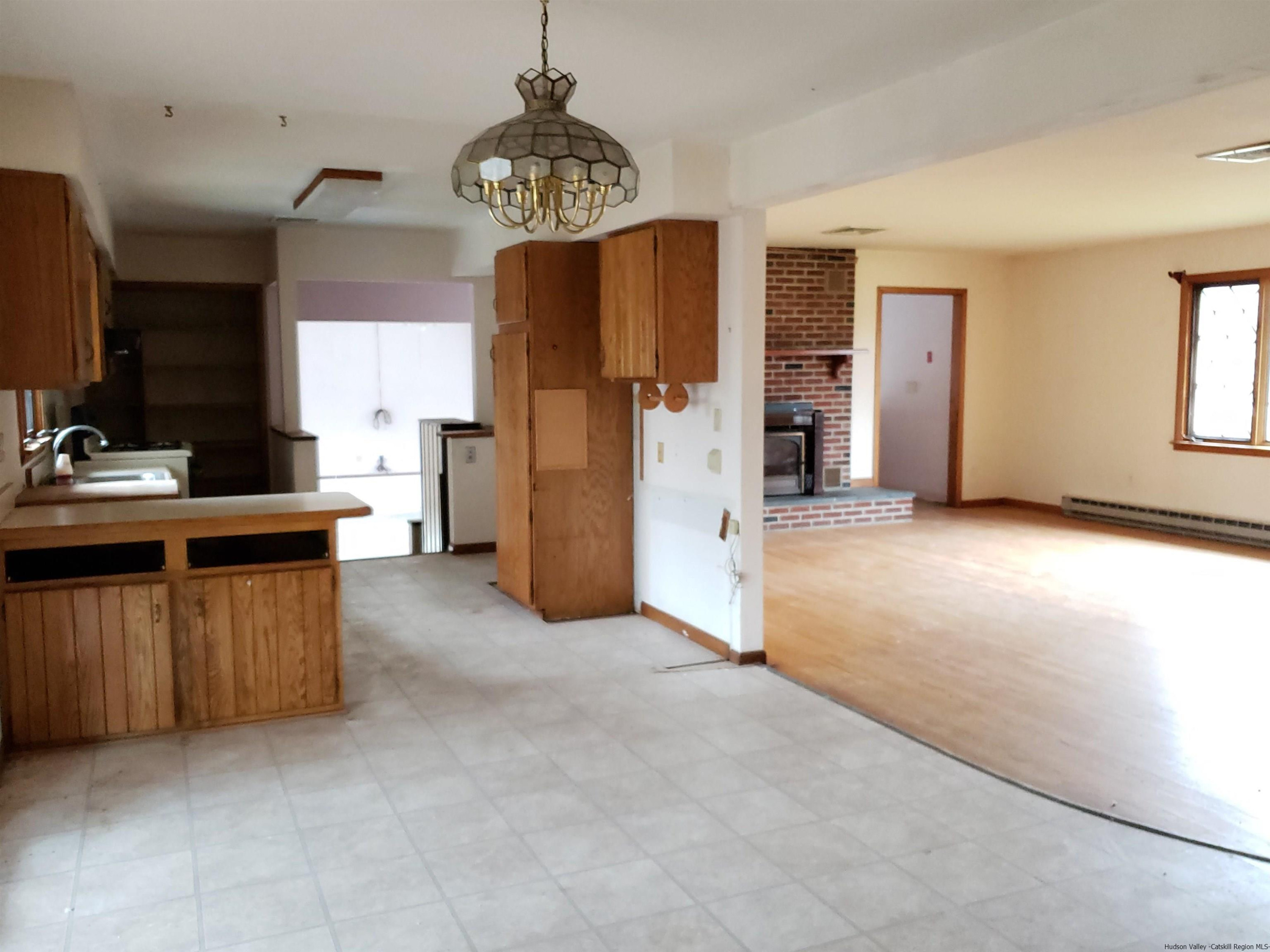 331 Forest Road Wallkill, NY 12589 - Photo 7 of 21 Photo 7