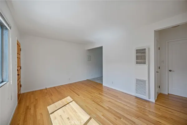 $2,200,000 | 502 Westminster Avenue, Venice, CA 90291