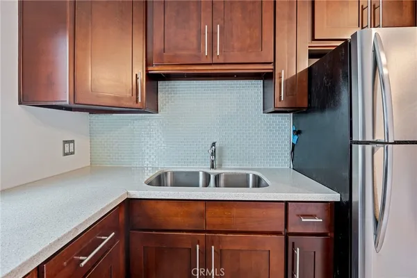 $2,200,000 | 502 Westminster Avenue, Venice, CA 90291
