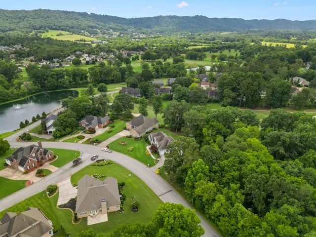 $699,000 | 9342 Windstone Drive, Ooltewah, TN 37363