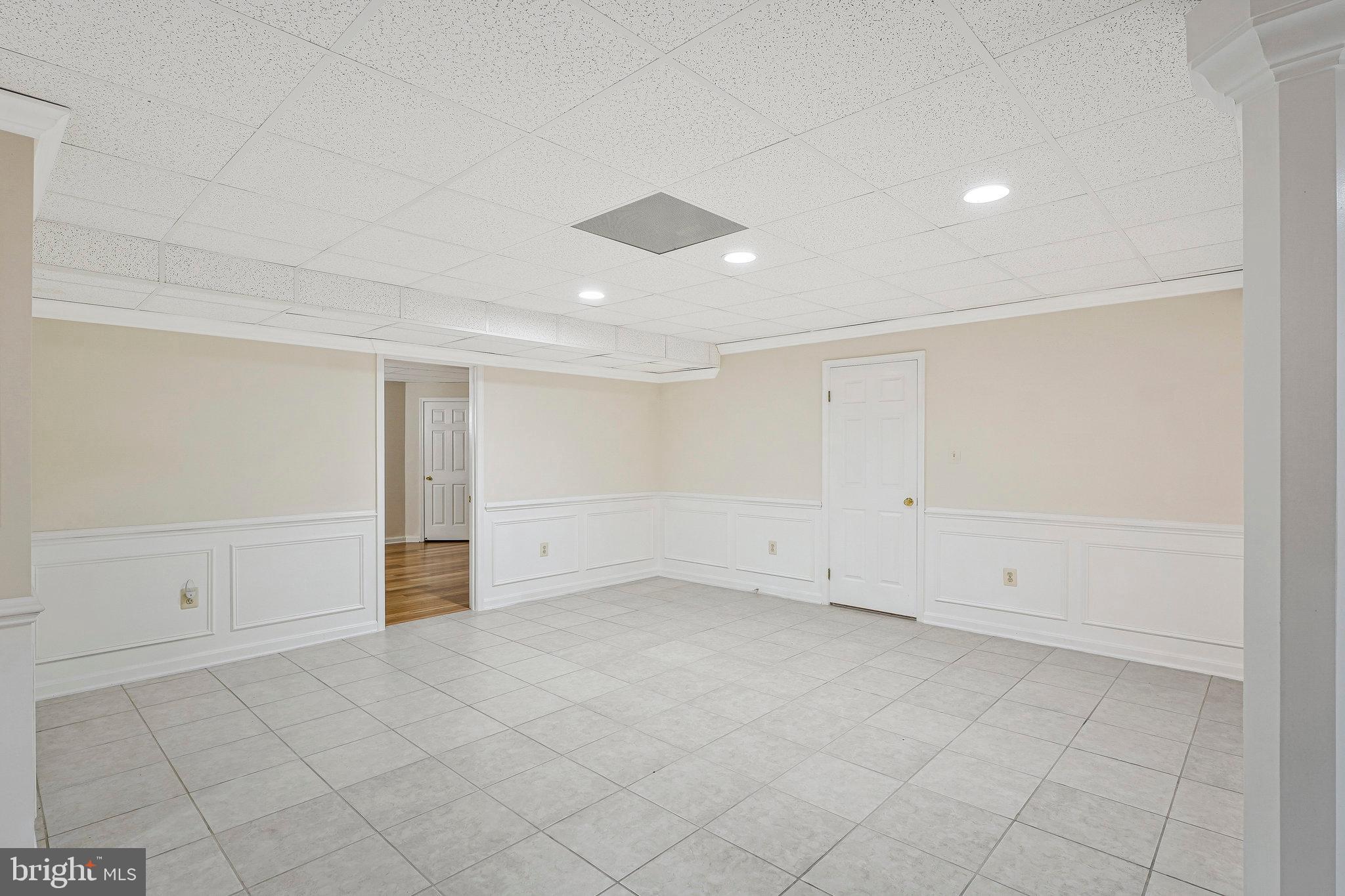 8652 Tuttle Road Springfield, VA 22152 - Photo 78 of 102