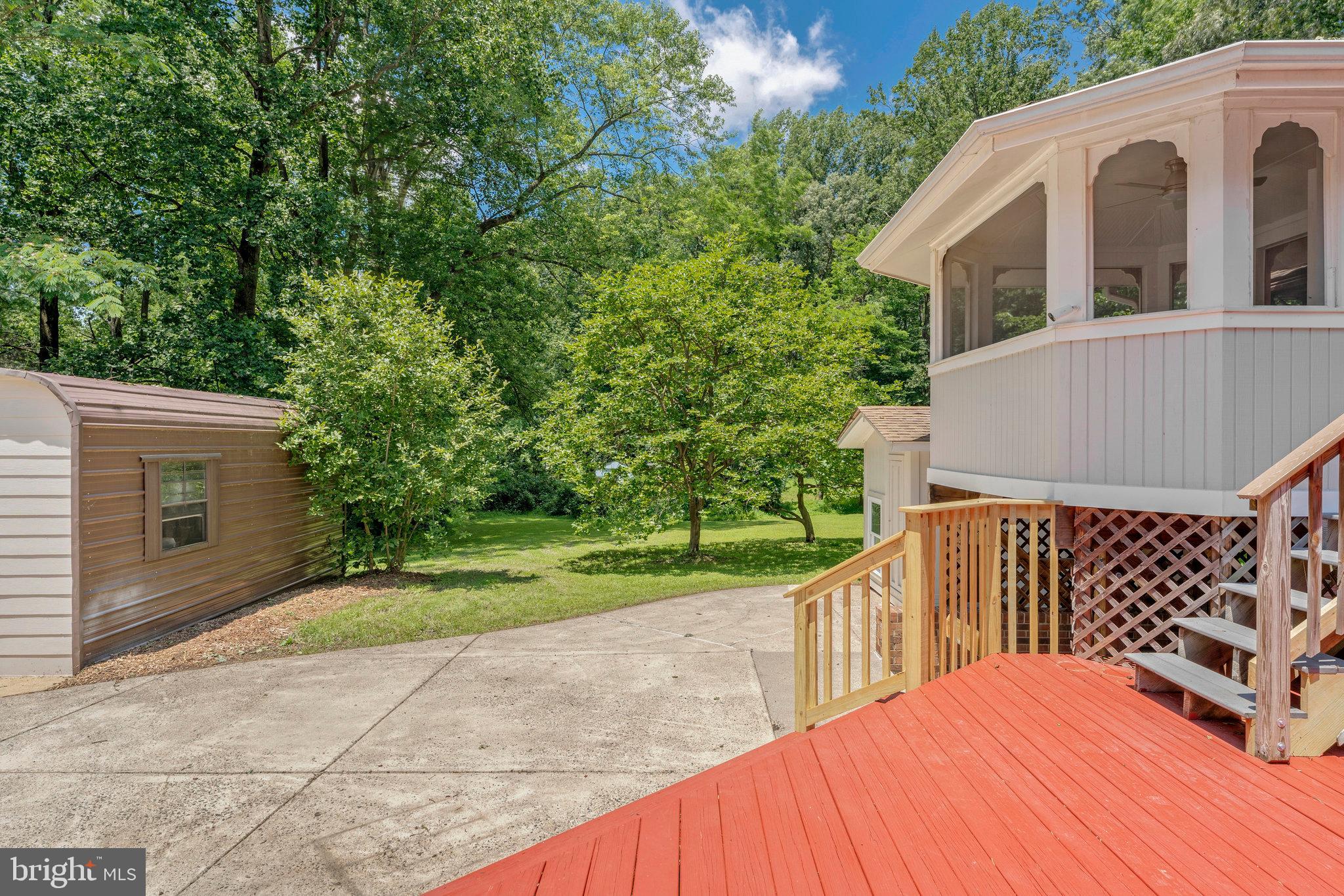 8652 Tuttle Road Springfield, VA 22152 - Photo 93 of 102