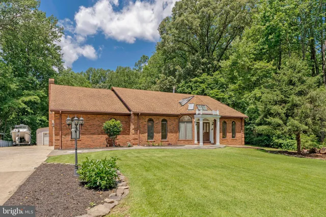 $1,175,000 | 8652 Tuttle Road, Springfield, VA 22152