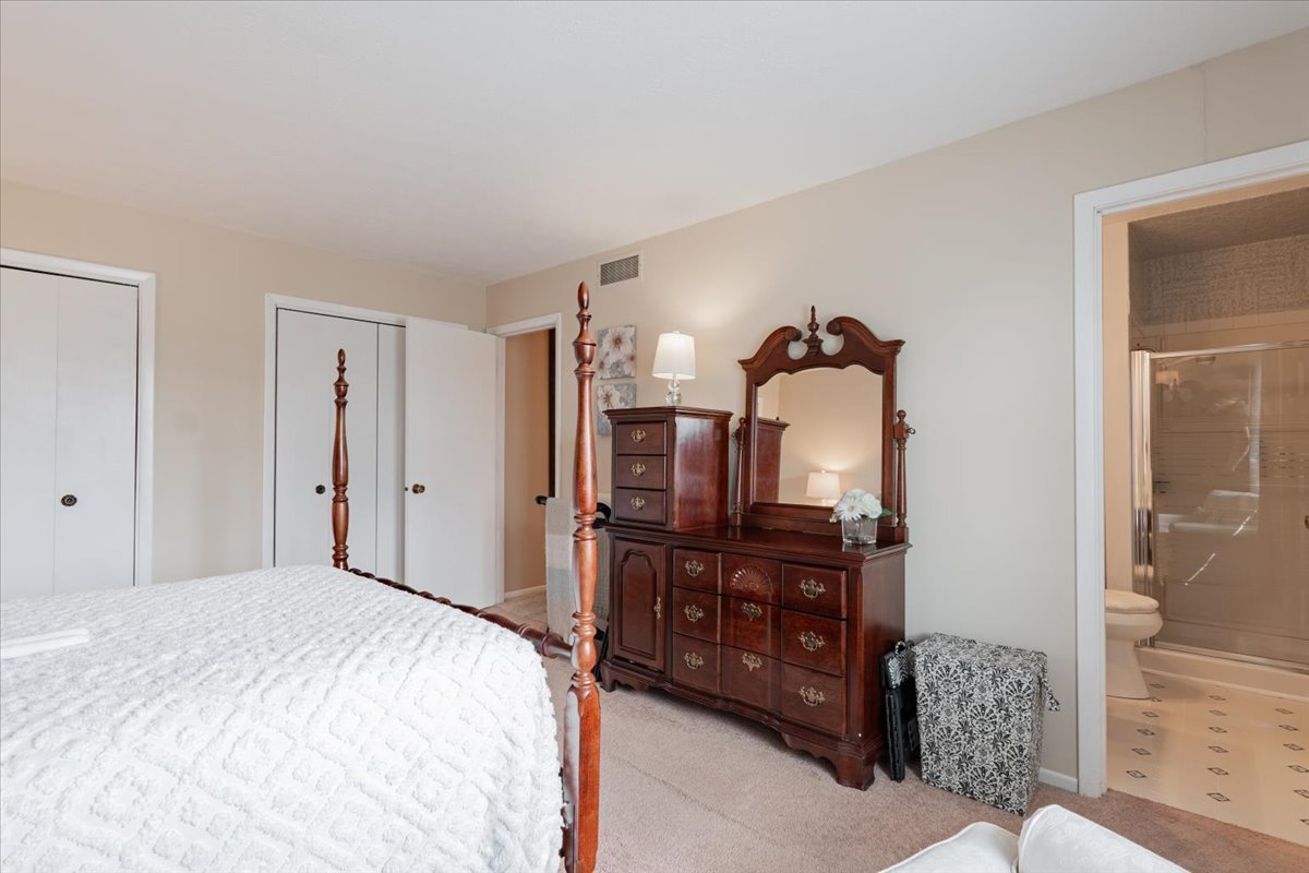 5 Devon Road Bloomington, IL 61704 - Photo 19 of 42