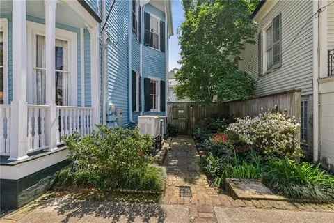 $1,345,000 | 5210 Pitt Street, New Orleans, LA 70115