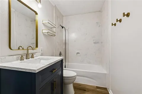 $294,000 | 2408 Massachusetts Avenue, Metairie, LA 70003