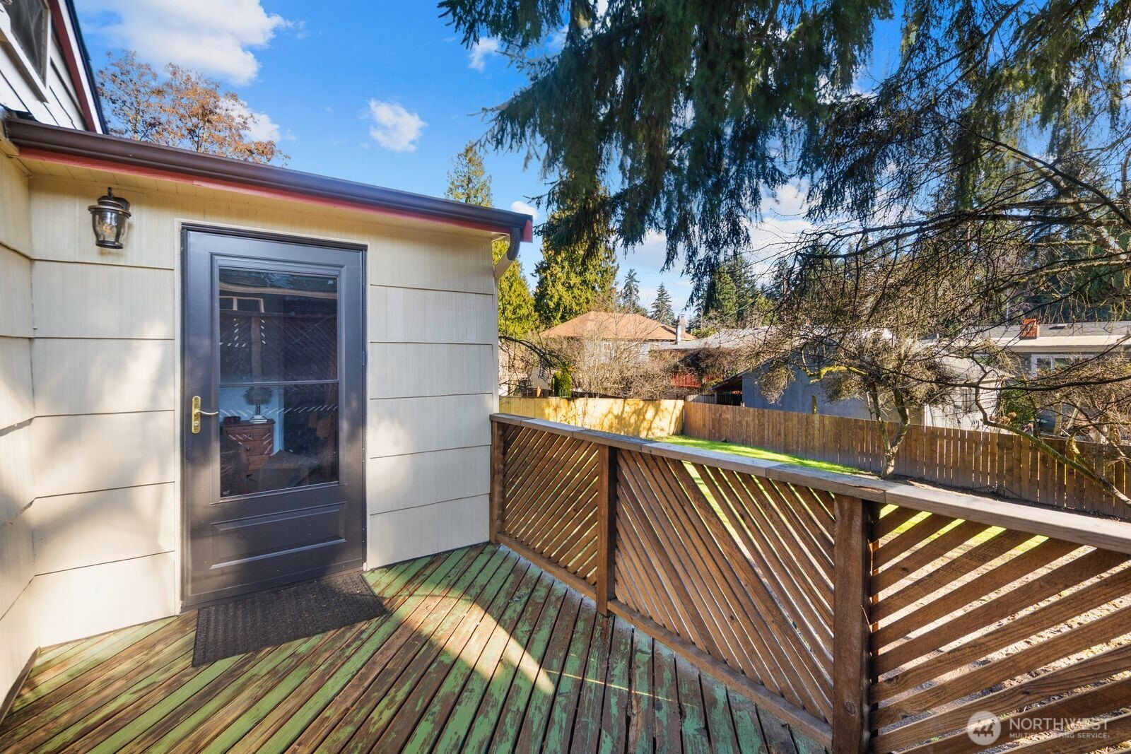 14044 Lenora Place North Seattle, WA 98133 - Photo 7 of 26