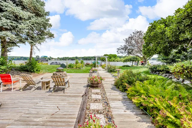 $769,900 | 7596 Wadding Drive, Onsted, MI 49265