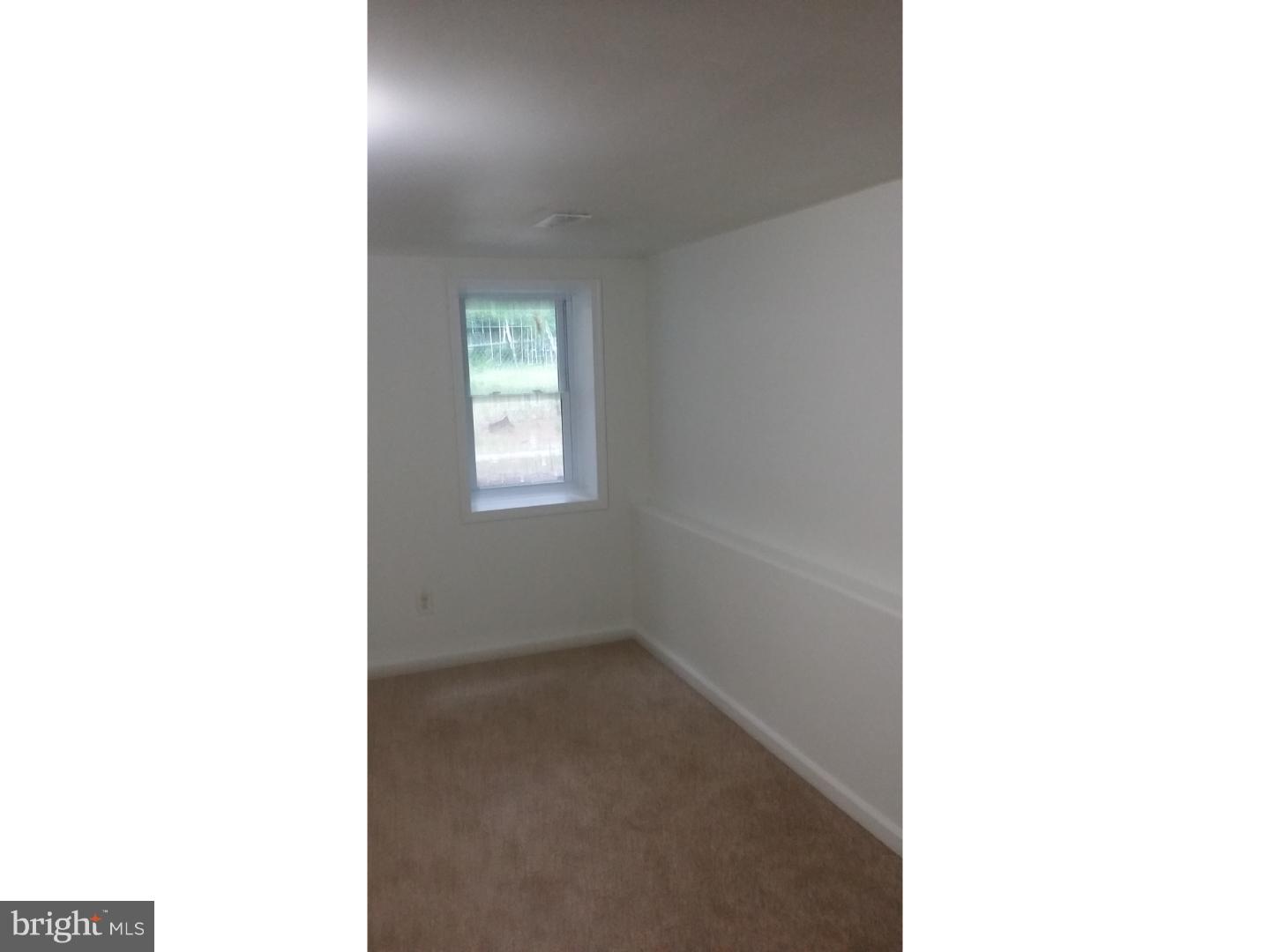 2411 North Cuthbert Drive Lindenwold, NJ 08021 - Photo 12 of 15