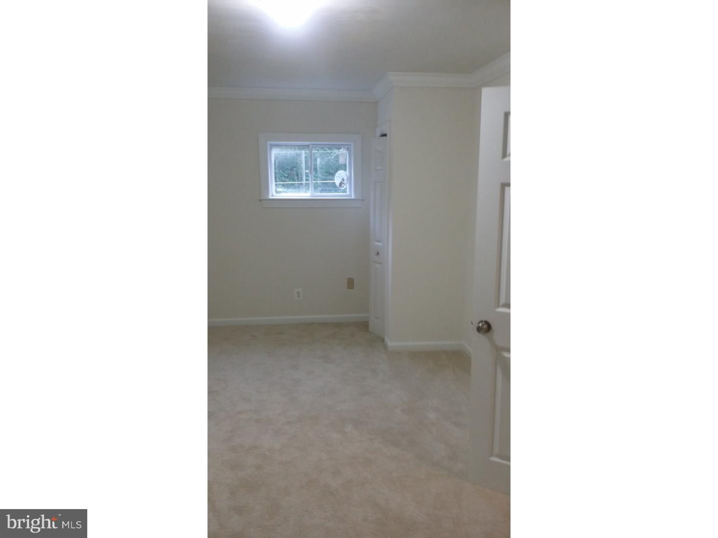 2411 North Cuthbert Drive Lindenwold, NJ 08021 - Photo 9 of 15