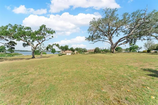 $750,000 | 29 Stone Lake Ranch Boulevard, Thonotosassa, FL 33592