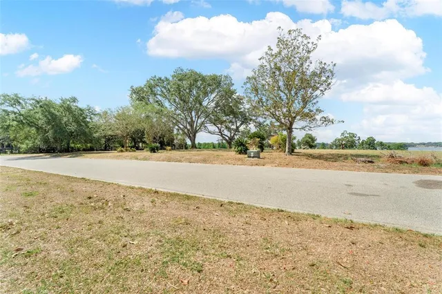 $750,000 | 29 Stone Lake Ranch Boulevard, Thonotosassa, FL 33592