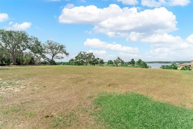 $750,000 | 29 Stone Lake Ranch Boulevard, Thonotosassa, FL 33592
