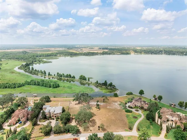 $750,000 | 29 Stone Lake Ranch Boulevard, Thonotosassa, FL 33592