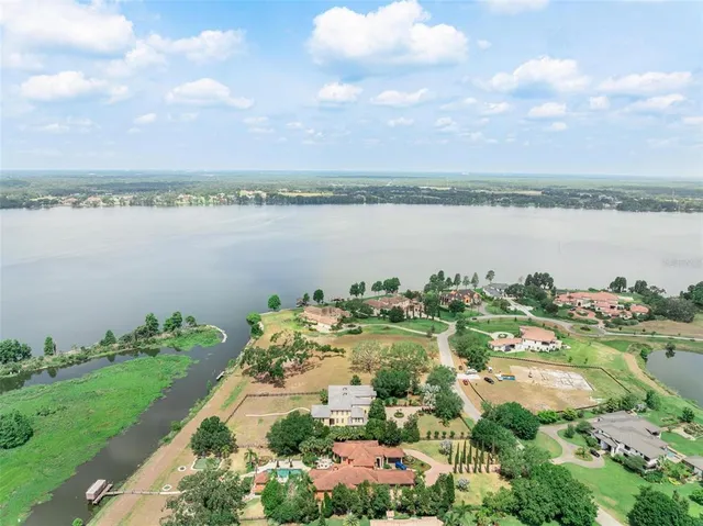 $750,000 | 29 Stone Lake Ranch Boulevard, Thonotosassa, FL 33592