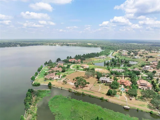 $750,000 | 29 Stone Lake Ranch Boulevard, Thonotosassa, FL 33592