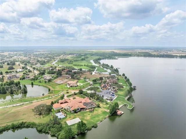 $750,000 | 29 Stone Lake Ranch Boulevard, Thonotosassa, FL 33592