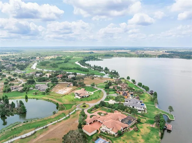 $750,000 | 29 Stone Lake Ranch Boulevard, Thonotosassa, FL 33592
