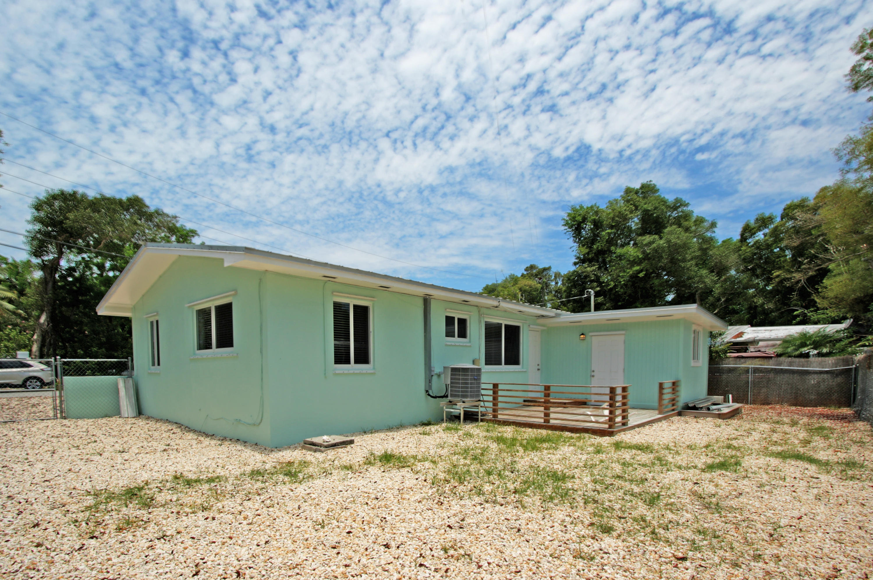 982 Oleander Road Key Largo, FL 33037 - Photo 14 of 25 Back