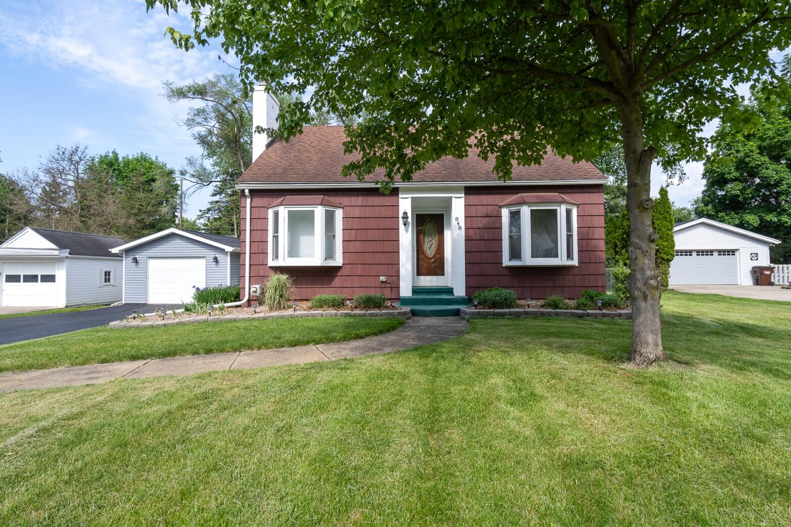 848 Springcrest Boulevard Jackson, MI 49203 - Photo 1 of 49 848 Springcrest Blvd, Jackson, MI 49203