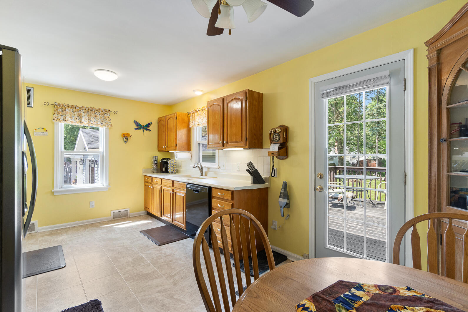 848 Springcrest Boulevard Jackson, MI 49203 - Photo 10 of 49 848 Springcrest Blvd, Jackson, MI 49203