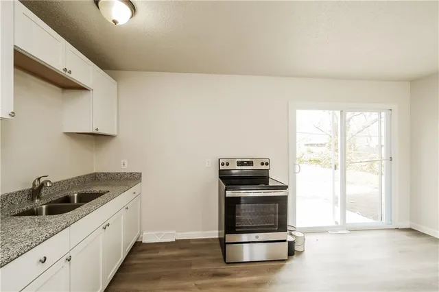 $139,900 | 11316 Donnelly Avenue, Kansas City, MO 64134