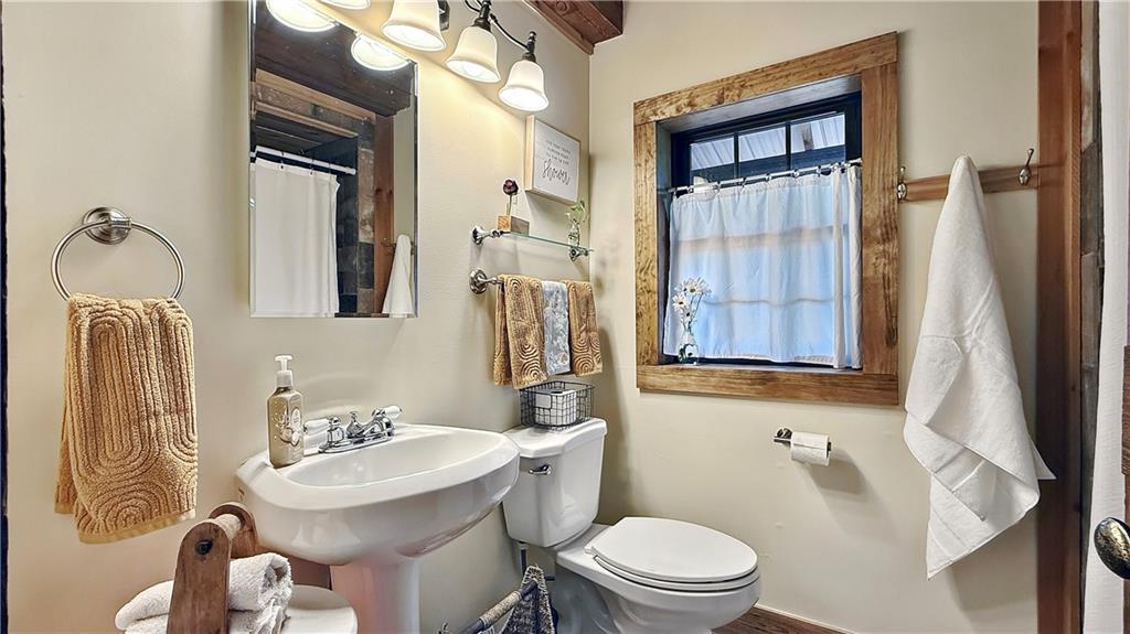 527 Beason Road Southeast Calhoun, GA 30701 - Photo 16 of 44 Gallery Image 16