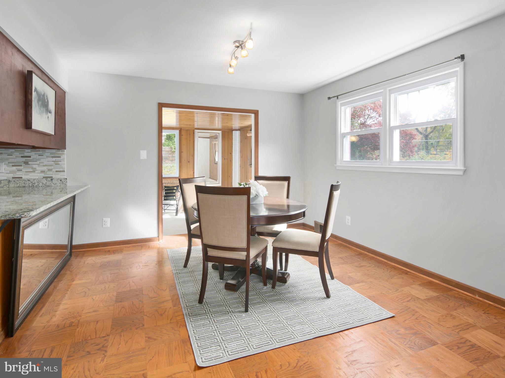 5912 Atteentee Road Springfield, VA 22150 - Photo 8 of 45